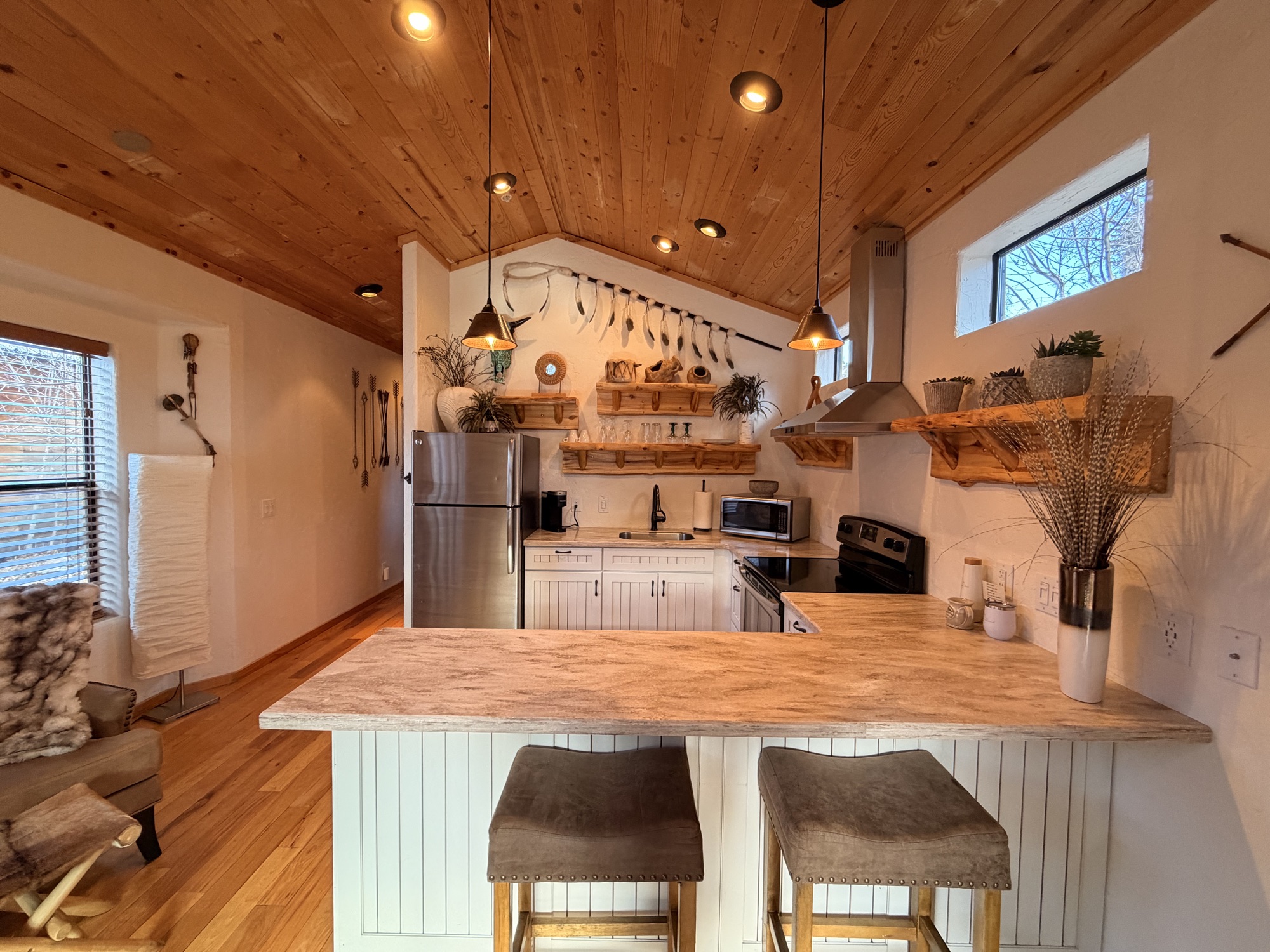 Dreamcatcher kitchen with bar seating