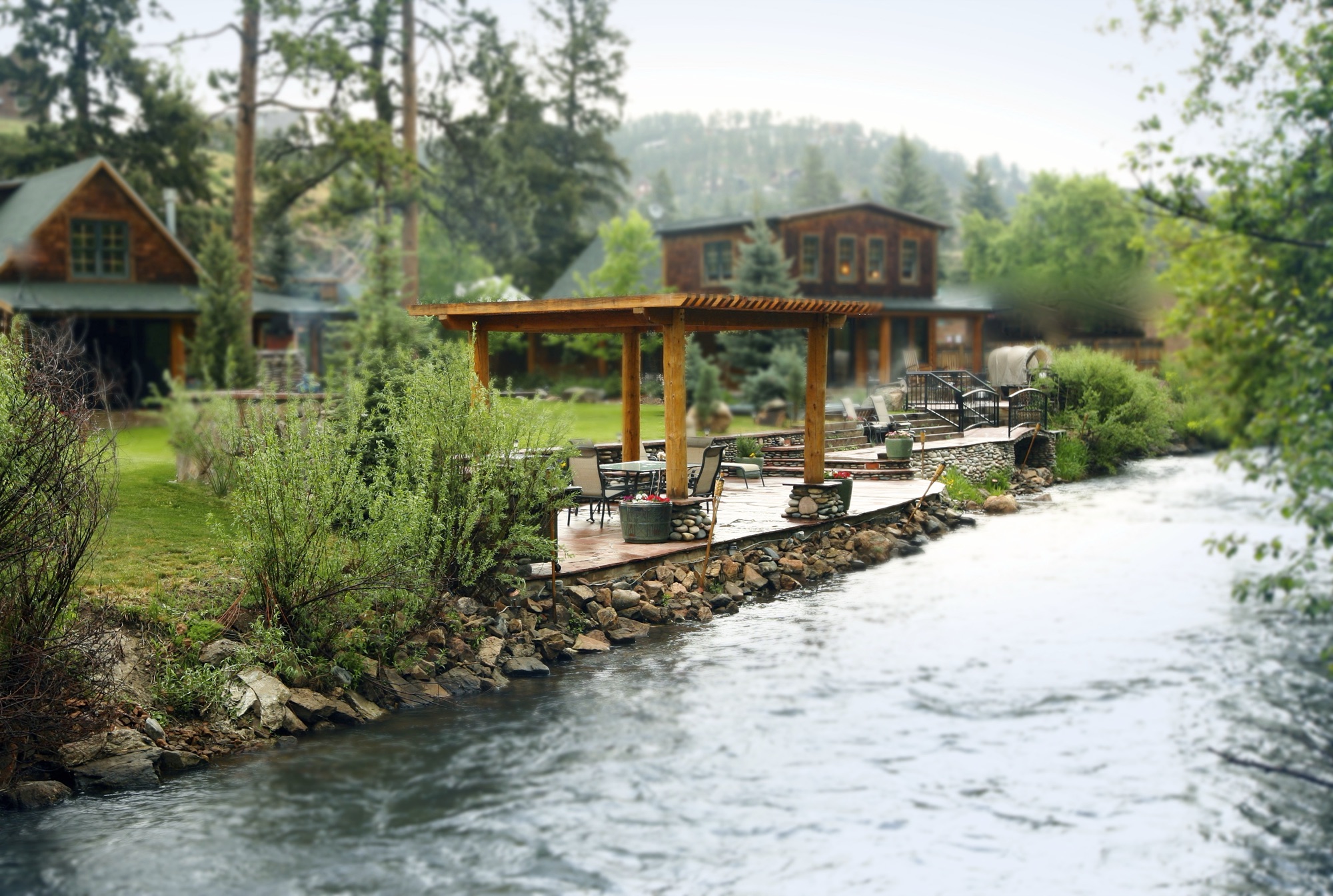 Creekside pergola and deck